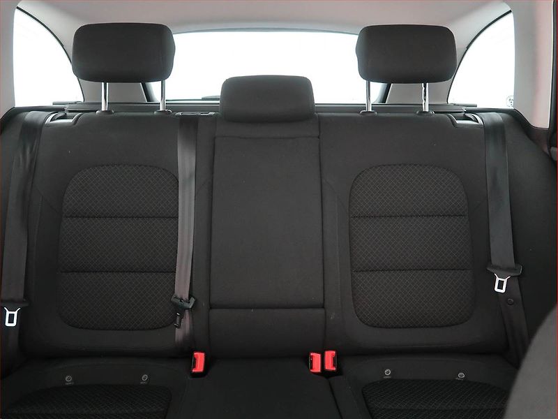Škoda Superb (2013) Ambition 1.6 TDI, Serv.kniha - fotka 10 z 18