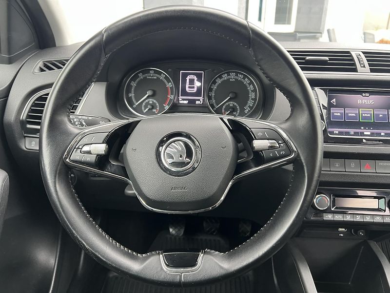 Škoda Fabia (2023) 1.0TSI 70kW  STYLE ČR NOVÉ - fotka 12 z 21