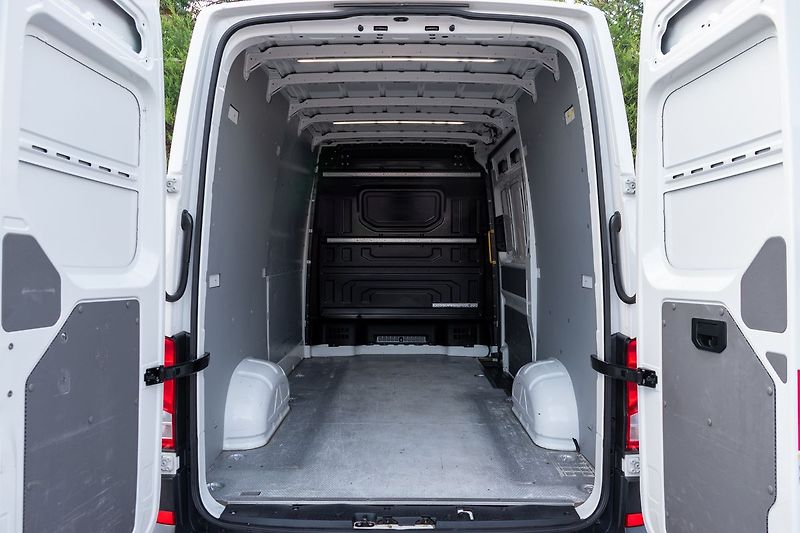 Volkswagen Crafter 2.0TDI*DSG*L2H2*KAMERA*DPH* - fotka 7 z 29