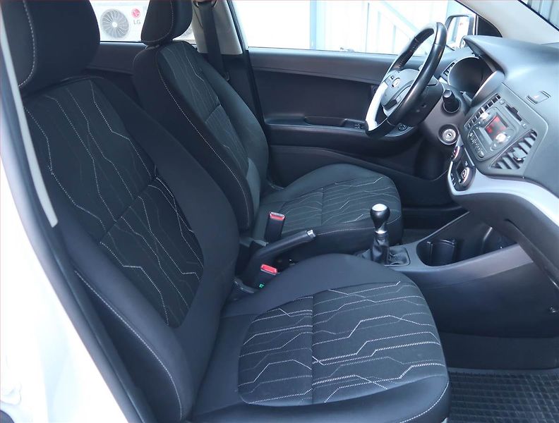 Kia Picanto (2016) 1.2 CVVT, Serv.kniha - fotka 9 z 15