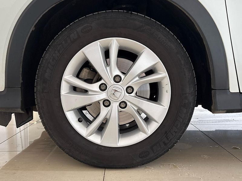 Honda HR-V (2018) 1.5 VTEC Comfort - fotka 8 z 29