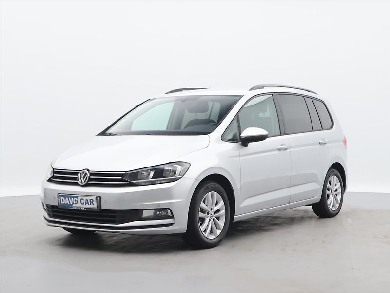 Volkswagen Touran 1,6 TDI 81kW DSG 7-Míst Tažné - fotka 3 z 29