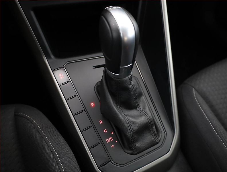 Volkswagen Polo (2019) 1.0 TSI, Automat - fotka 13 z 16