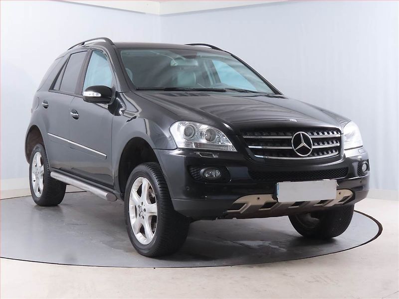 Mercedes-Benz Třídy M (2005) ML 320 CDI , 4X4, Automat - fotografie inzerátu