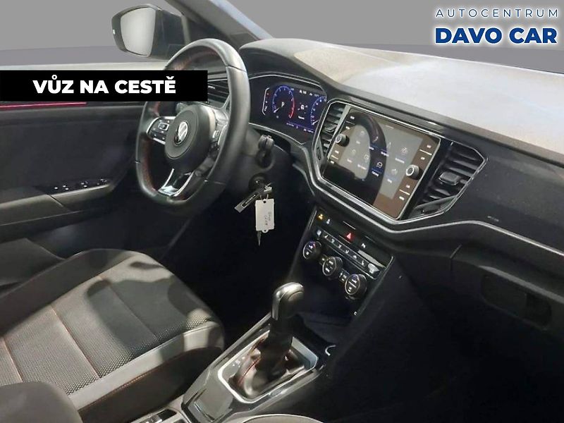 Volkswagen T-Roc 1,5 TSI 110kW DSG Sport LED - fotka 5 z 12