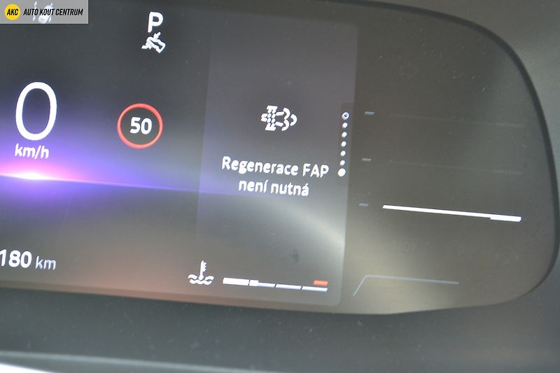 Renault Trafic L2 Equilibre Blue dCi 150 EDC - fotka 39 z 46