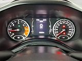 Jeep Renegade (2016) 1.6 MultiJet, Tempomat - náhled 11