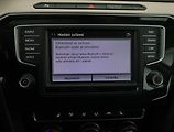 Volkswagen Passat (2015) 2.0 TDI, Automat, Navi - náhled 14