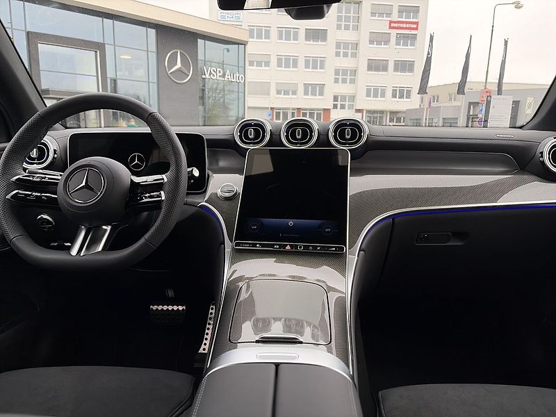 Mercedes-Benz GLC (2026) 220 d 4MATIC kupé - fotka 11 z 15