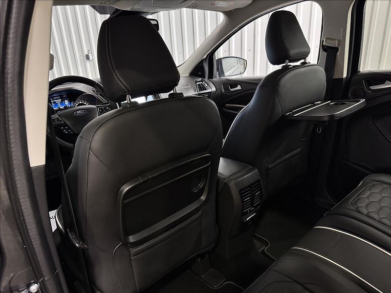 Ford Kuga 1.5EB 129kW AWD VIGNALE 2XALU - fotka 33 z 45