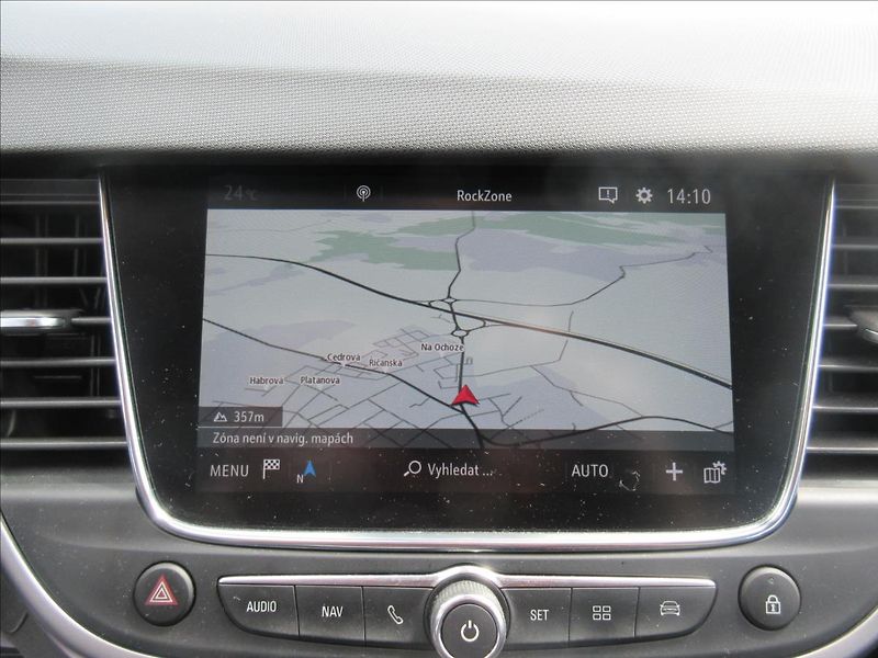 Opel Crossland 1,2 Turbo - fotka 10 z 16