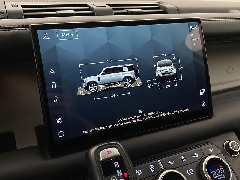 Land Rover Defender P400 X-DYNAMIC HSE AWD CZ - fotka 31 z 46