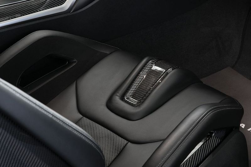 BMW M4 353kW Manuál Carbon KeramBrzdy - fotka 26 z 45