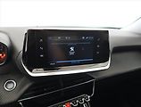Peugeot 2008 (2022) Allure 1.2 PureTech, Automat - náhled 18