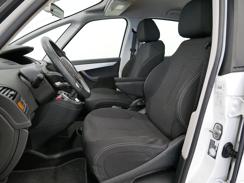 Citroën C4 Picasso - fotka 11 z 25