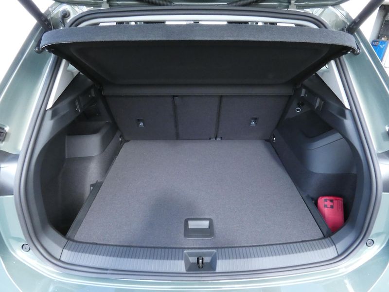 Volkswagen Tiguan Life 1,5 eTSI 110 kW mHEV - fotka 30 z 30