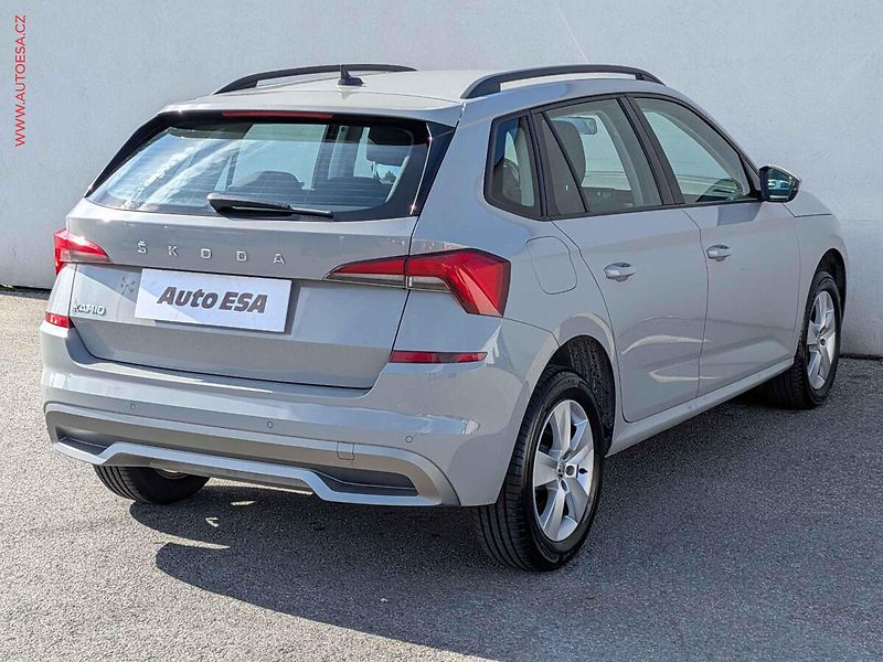 Škoda Kamiq (2021) 1.5 TSi, 1.maj,ČR, Ambition - fotka 4 z 17