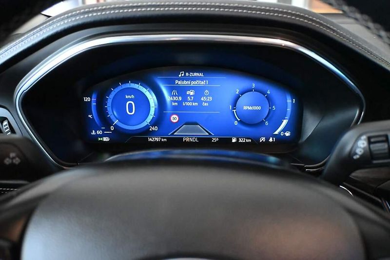 Ford Focus (2021) 2.0 VIGNALE LED ACC Tažné BO 8 - fotka 26 z 40