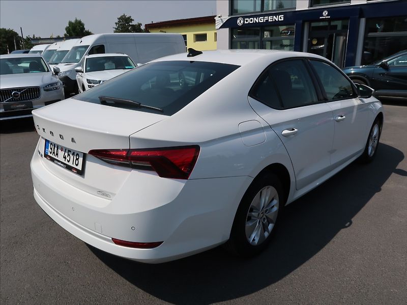 Škoda Octavia 2,0 TDi,1majČR,Serv.k.,DSG,DPH - fotka 3 z 26