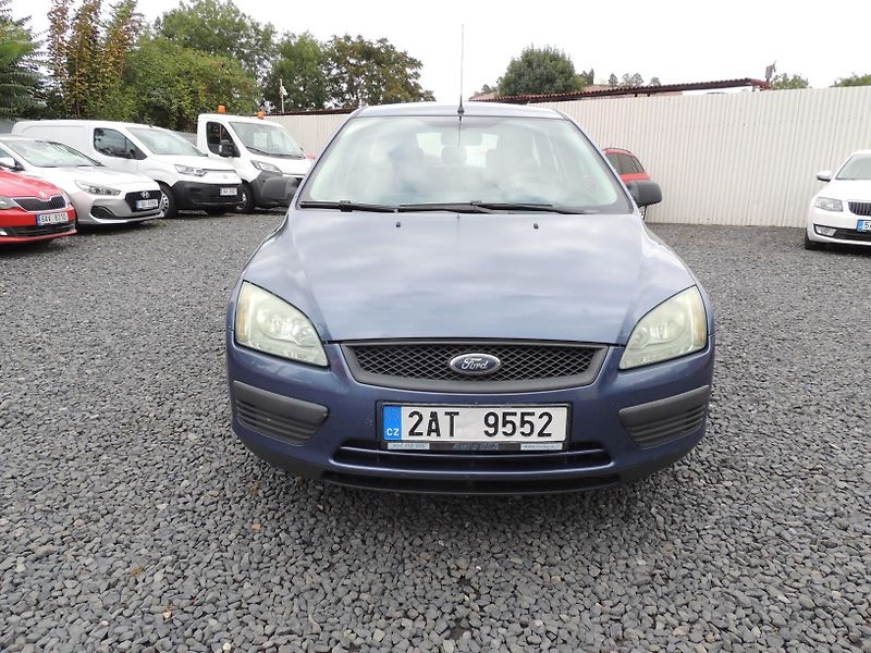 Ford Focus (2006) 1,6TDCi,80kw,Combi,klima - fotka 2 z 30