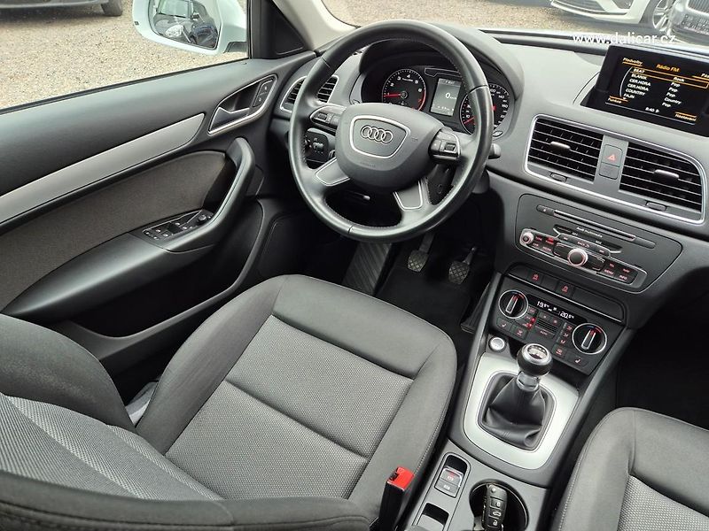 Audi Q3 (2018) 1.4 TFSi 92KW SPORT - fotka 31 z 53