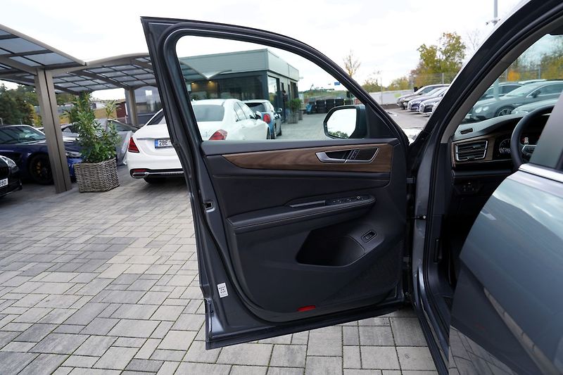 Volkswagen Atlas 2.0 TSI/automat/kůže/7 míst - fotka 15 z 49