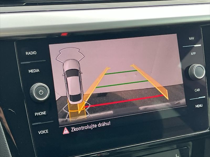 Volkswagen Arteon 2,0 TDi 110kW 7DSG R-line - fotka 17 z 29