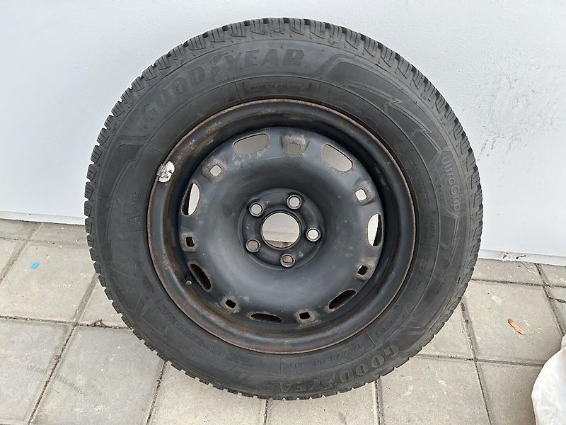 Volkswagen Polo 1.4 TSI Comfort - fotka 25 z 25