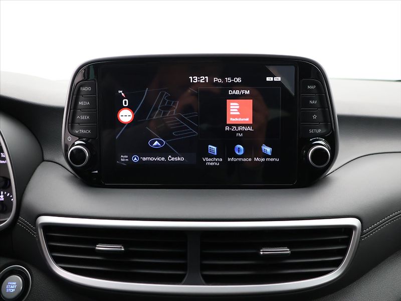 Hyundai Tucson 1,6 CRDI 100 kW CZ 1.Maj. - fotka 20 z 30