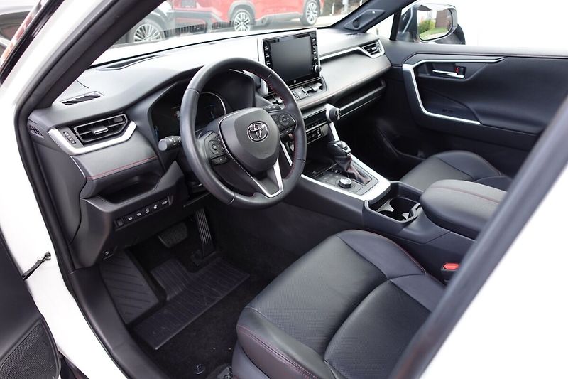 Toyota RAV4 2,5 PHEV Plug-in Selection VIP - fotka 13 z 38