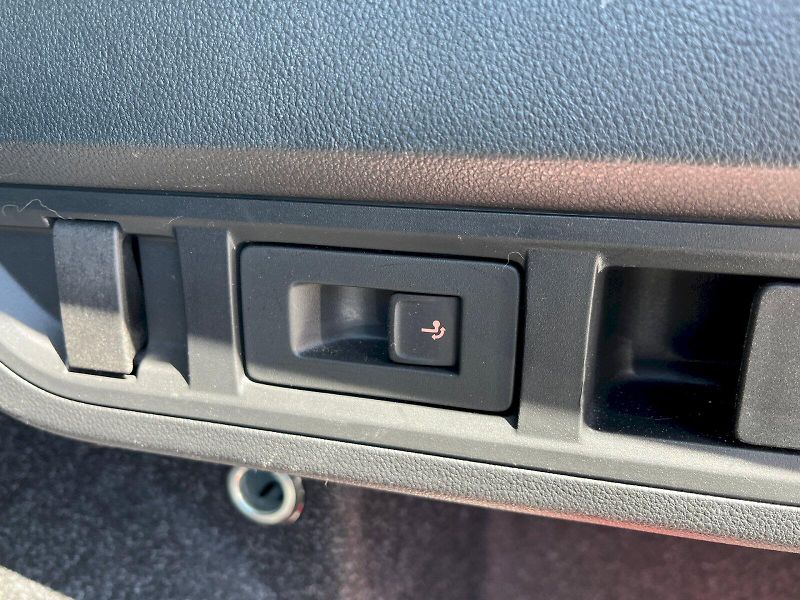 Škoda Octavia (2023) 2.0 TDI 85kW DSG Style Combi - fotka 19 z 24
