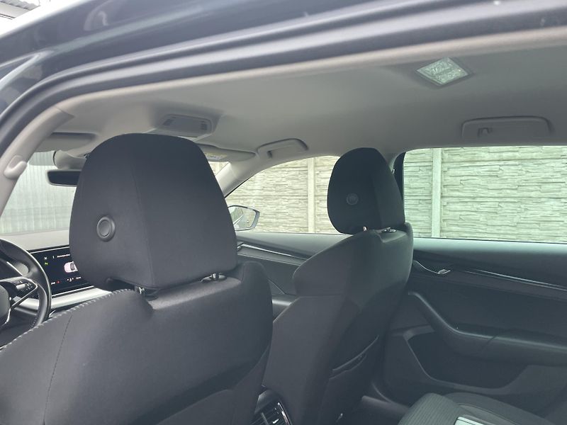 Škoda Octavia 2.0TDi 115PS LED VIRT NAVI DPH - fotka 113 z 189