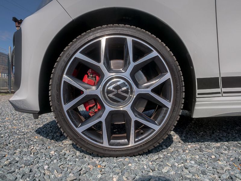 Volkswagen up! (2021) G T I ! - fotka 11 z 39