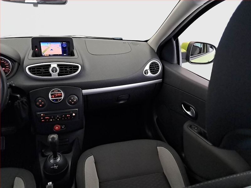 Renault Clio (2010) 1.2 16V, Automat, Navi - fotka 8 z 19