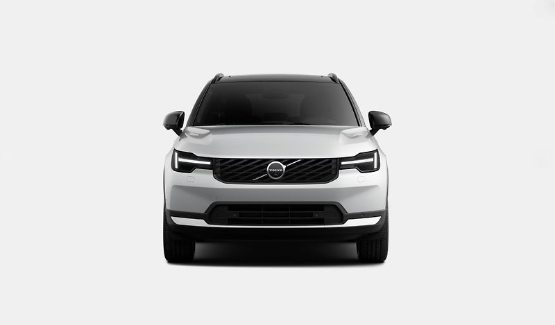 Volvo XC40 (2026) B4 ULTRA DARK AUT - fotka 8 z 13