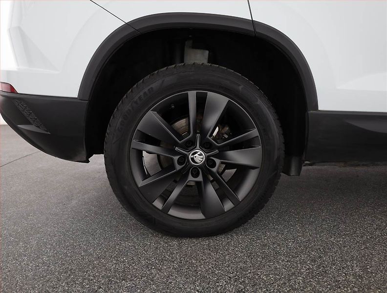Škoda Karoq (2022) Style 2.0 TDI - fotka 19 z 19