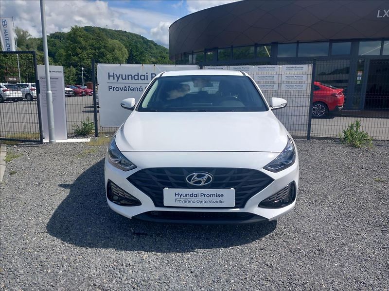 Hyundai i30 1,0 T-GDI COMFORT DCT - fotka 2 z 20