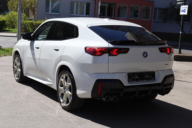 BMW X2 M35i XDRIVE U10 221kW DPH ČR - fotka 13 z 49