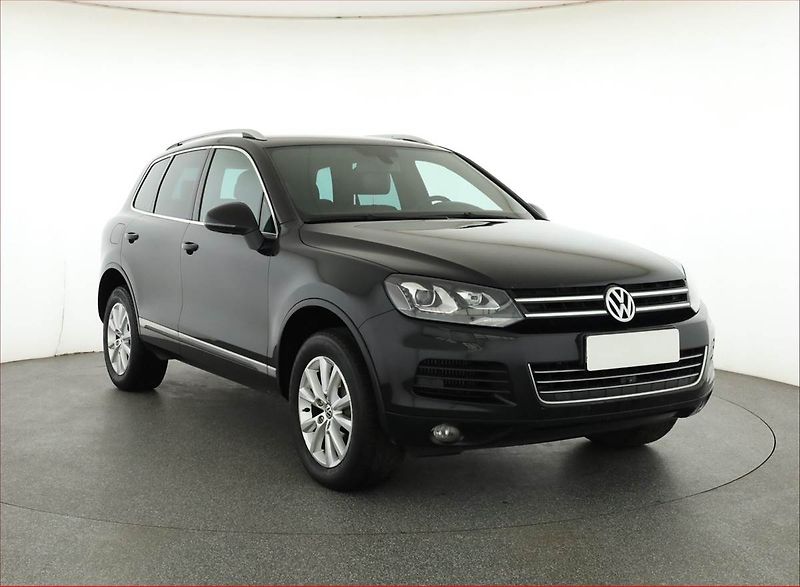Volkswagen Touareg (2012) 3.0 TDI, 4X4, Automat - fotografie inzerátu
