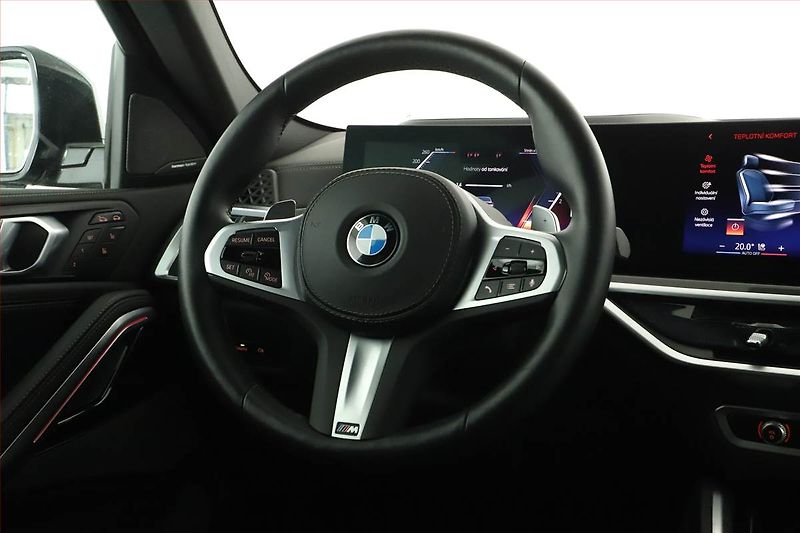 BMW X6 (2025) xDrive40d - fotka 8 z 20