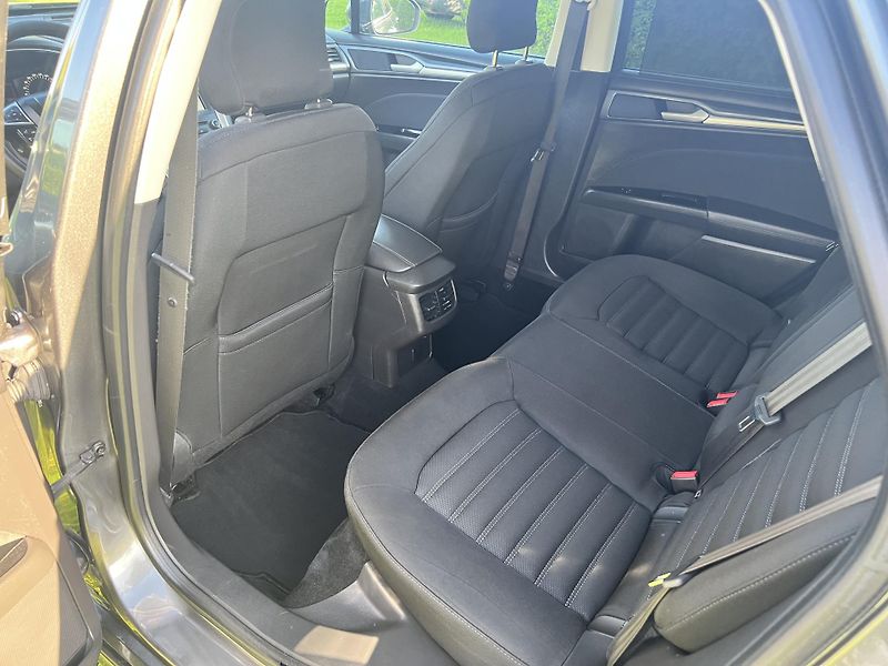 Ford Mondeo 2.0TDCI 110KW,NAVI,SAMOPARK - fotka 15 z 48