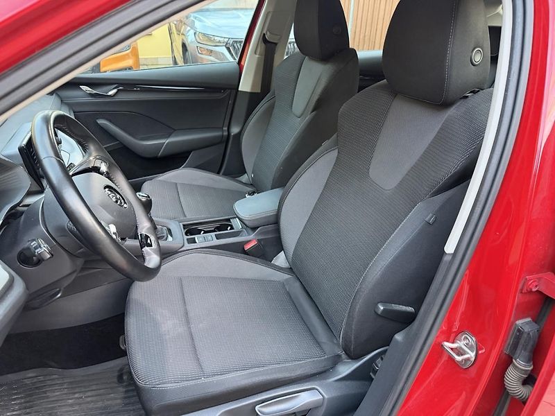 Škoda Octavia (2023) 1.5Tsi 110kW Liftback ČR  - fotka 8 z 10