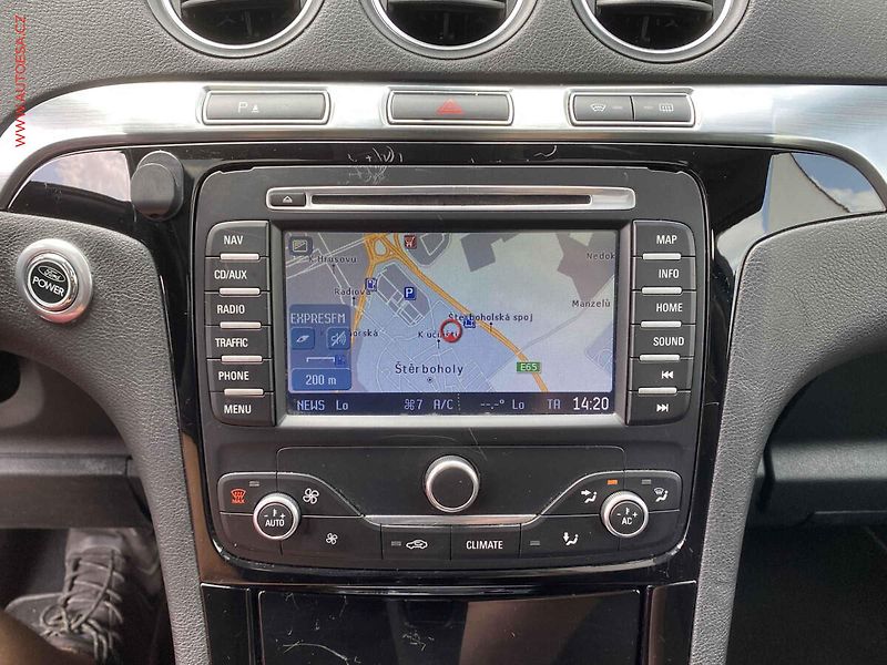 Ford Galaxy (2012) 2.2 TDCi, AT, xenon, park - fotka 16 z 16