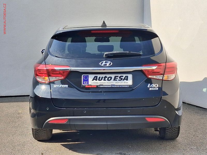 Hyundai i40 (2016) 1.7 CRDi, Trend, AT, TZ - fotka 5 z 16