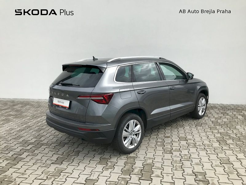 Škoda Karoq (2025) Top Selec 110/1.5 A7F - fotka 2 z 28