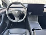 Tesla Model Y 0,0 Long Range 378kW 1.maj DPH - náhled 26