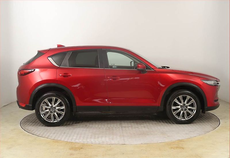 Mazda CX-5 (2018) 2.0 Skyactiv-G - fotka 6 z 23