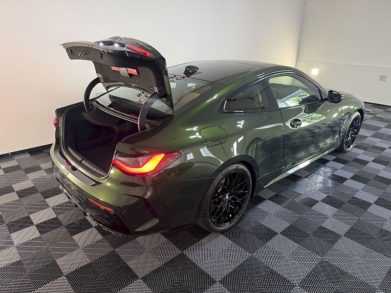 BMW Řada 4 440ix Indiv. M-Sport Laser  - fotka 37 z 45