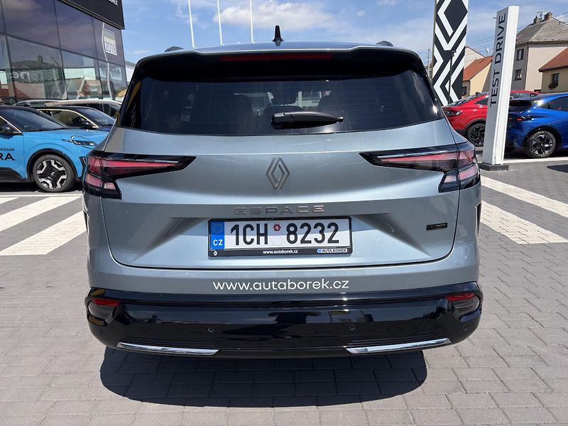 Renault Espace Iconic full hybrid 200 - fotka 6 z 8