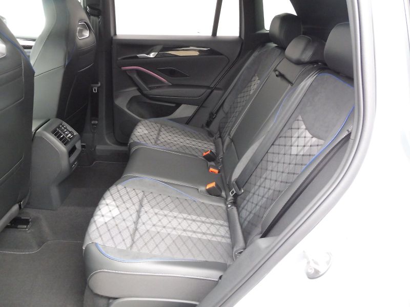 Volkswagen Tiguan (2026) R-Line 1,5 eTSI 110kW mHEV DSG - fotka 23 z 30
